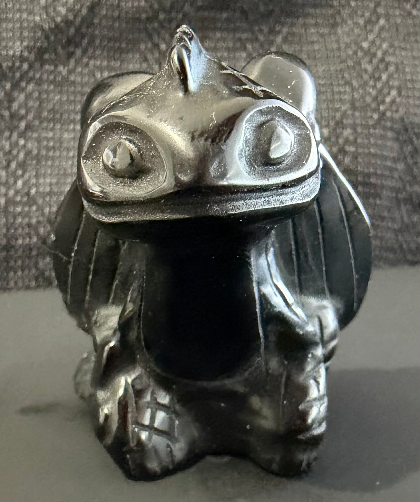 Toothless Crystal Carving