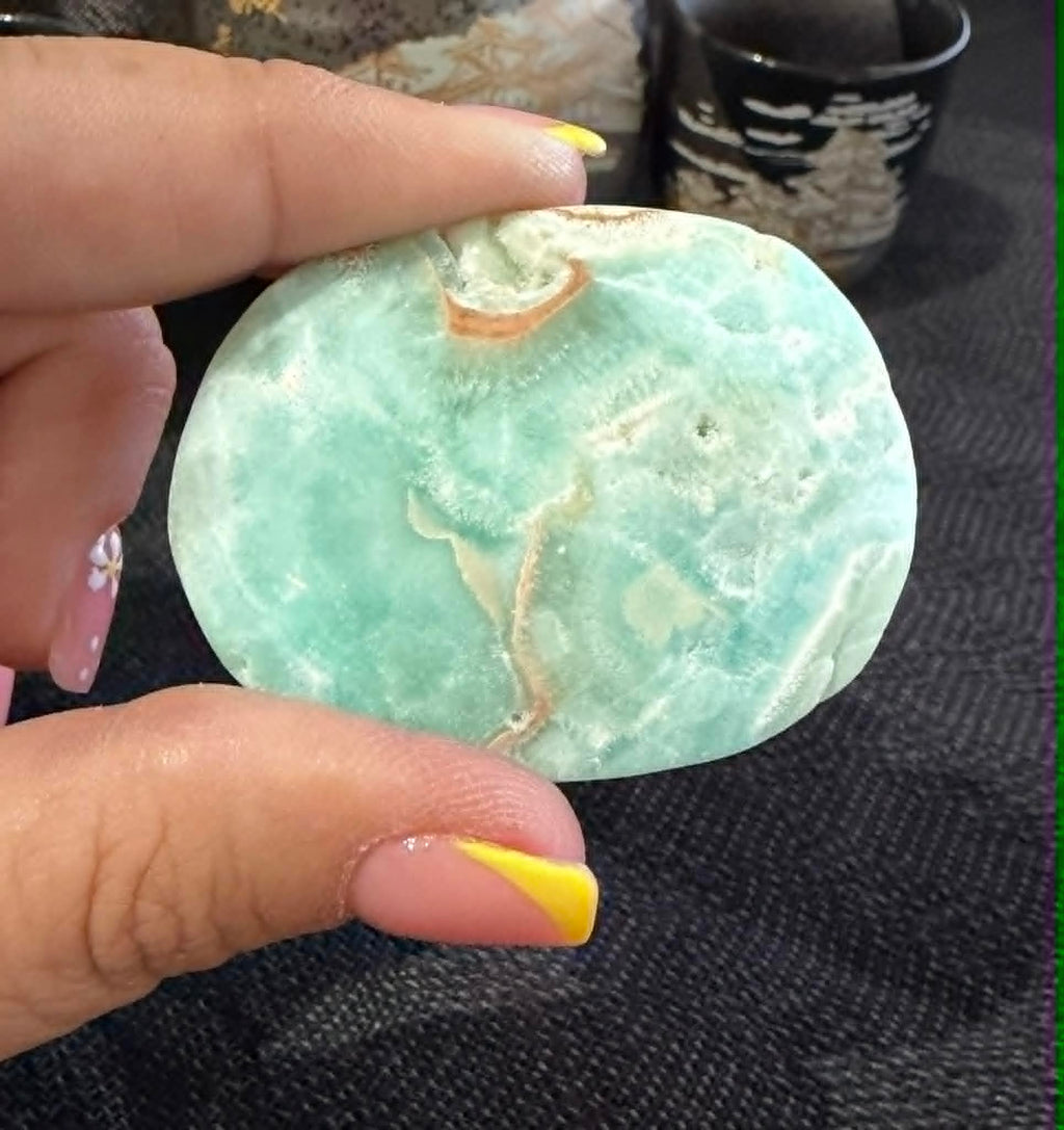Hemimorphite Palm