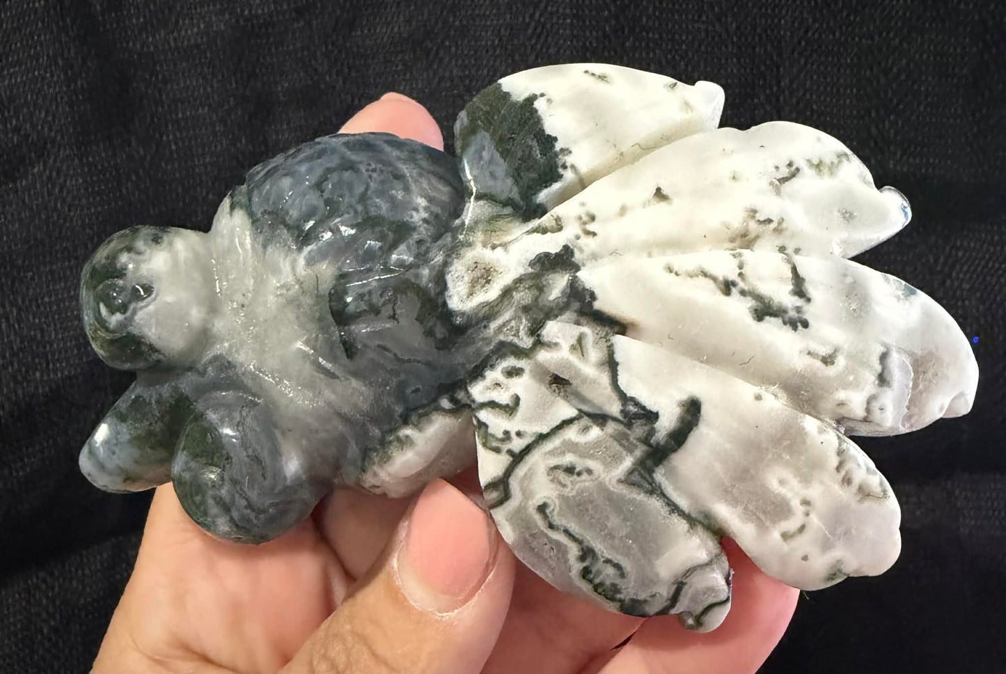 Moss Agate Goldfish Carving